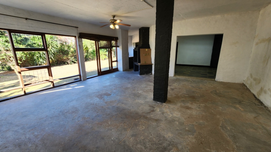 5 Bedroom Property for Sale in Island View Western Cape